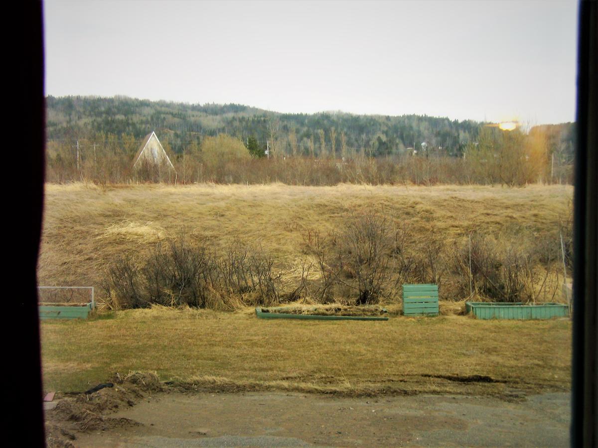 Auberge Internationale La Vieille École Sainte Anne-des-Chênes Esterno foto